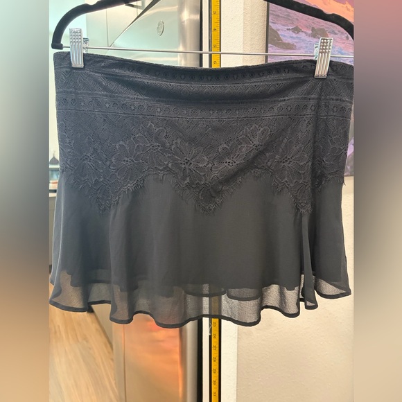 Free People / NWT Alice Bandeau Top Large - Picture 4 of 4